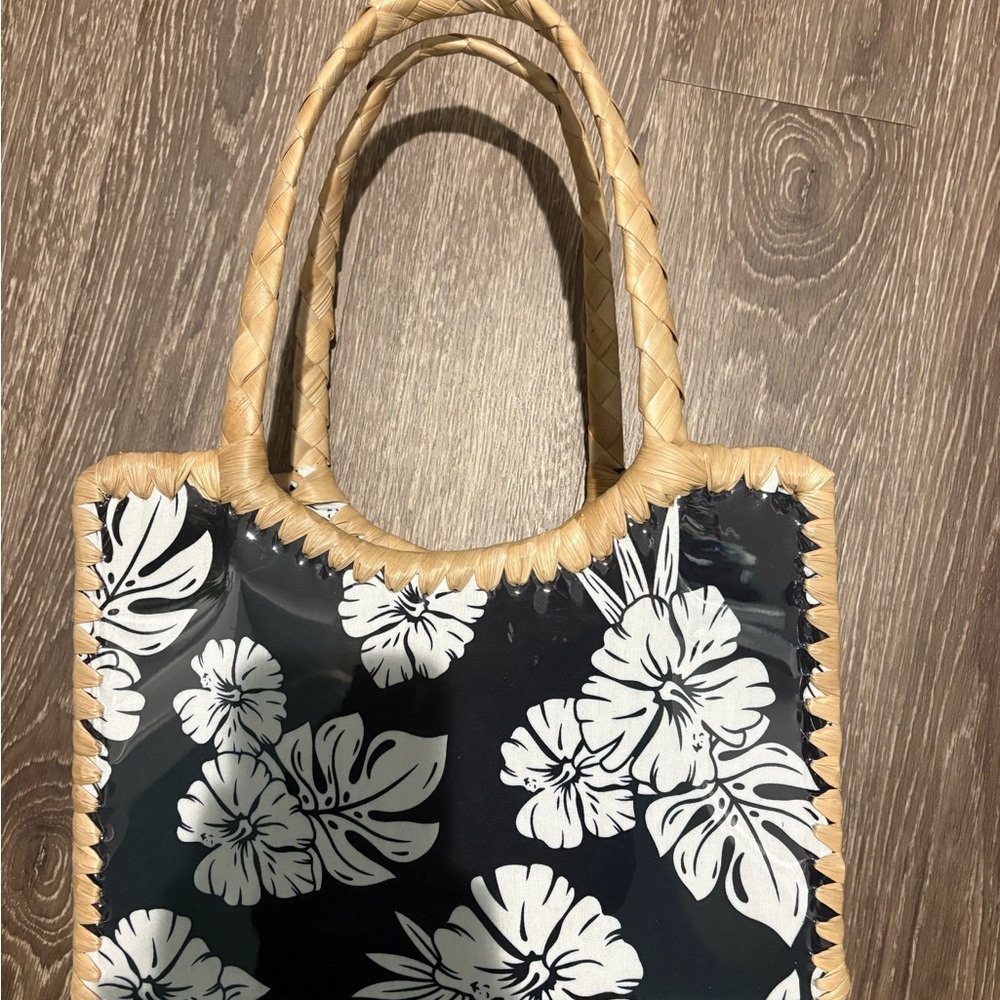 THAILAND Elegant Black and White Floral Purse Tote